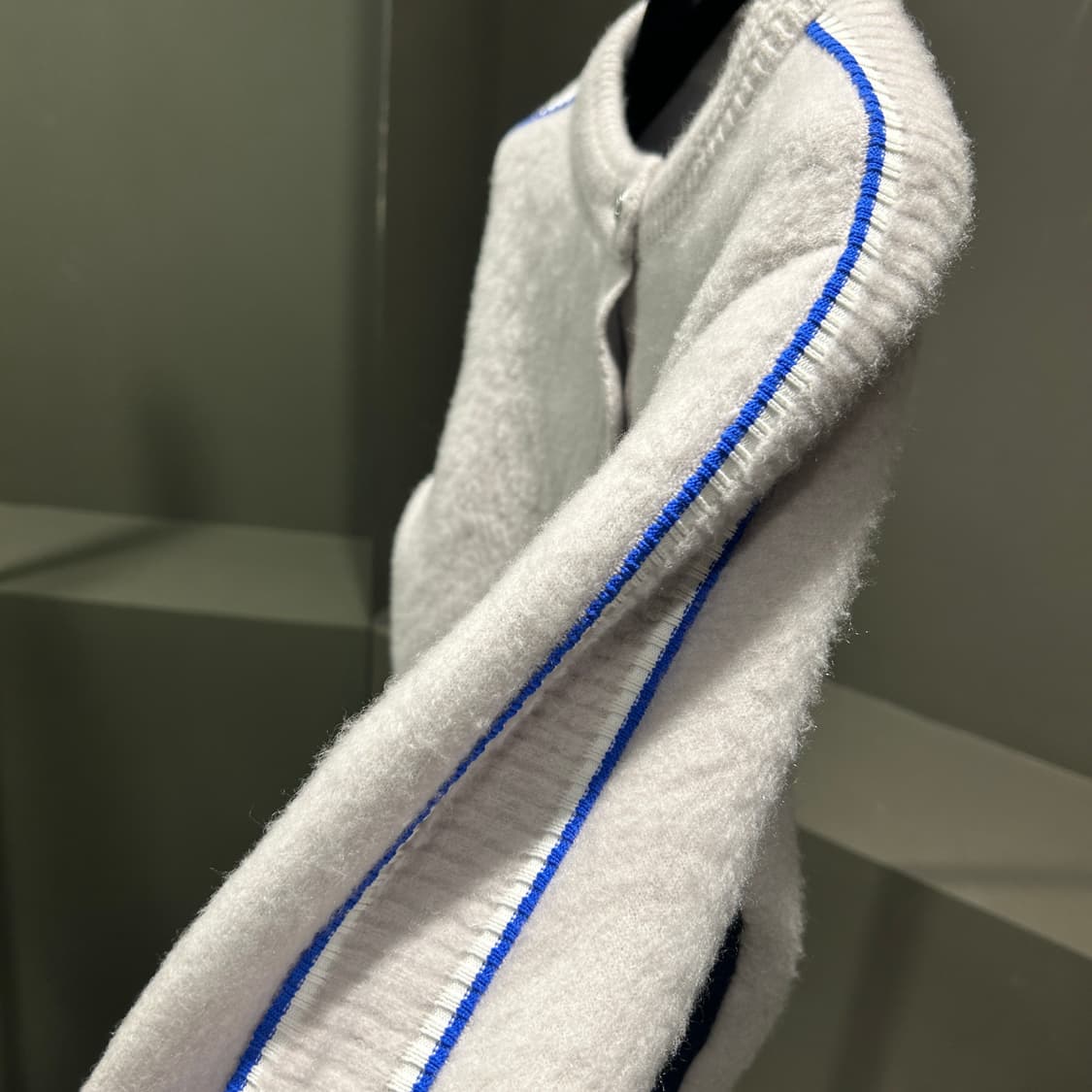 샤넬 코코네쥬 버튼 가디건 상품이미지4