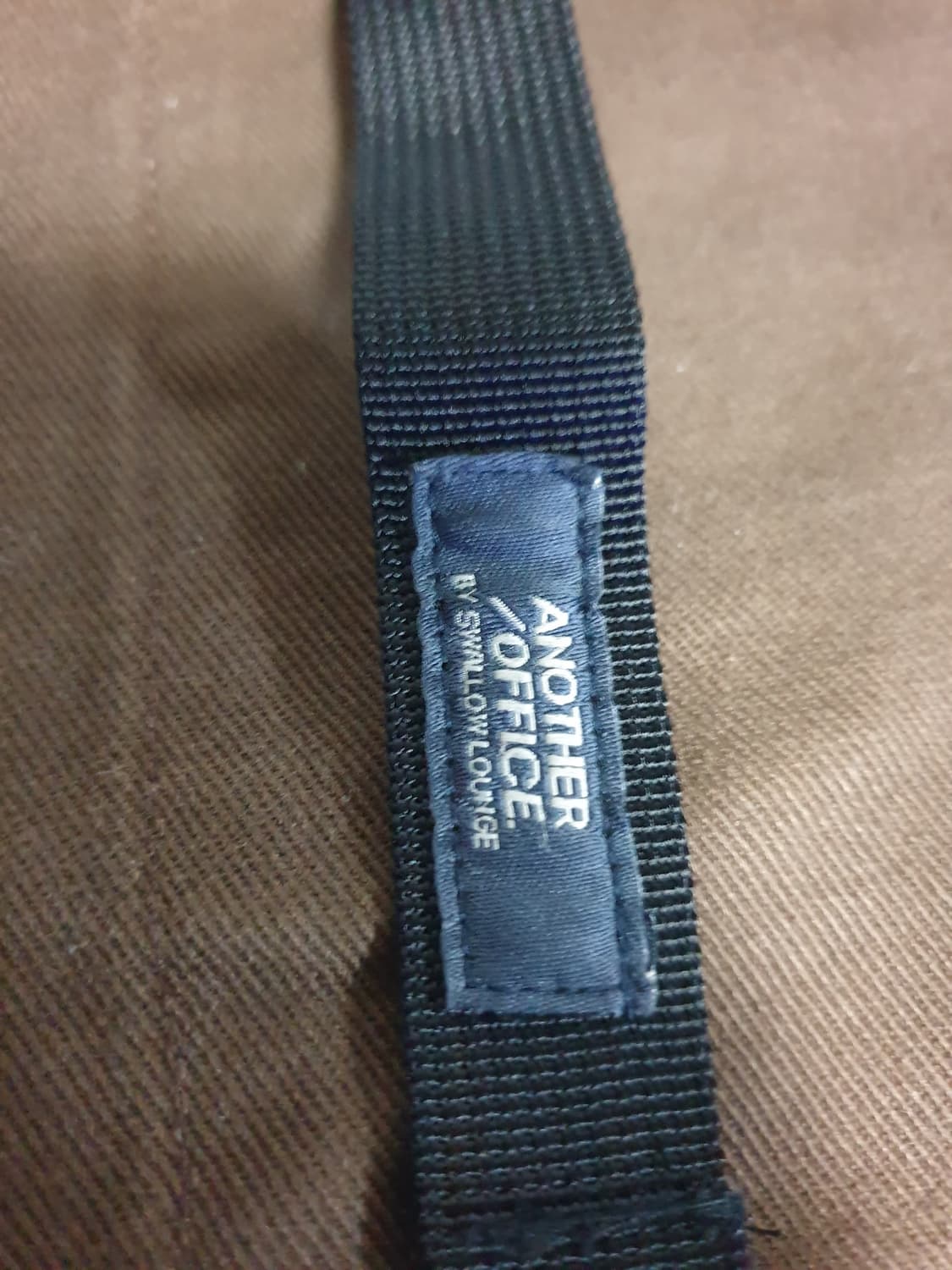 어나더오피스 by스왈로우라운지 벨크로 코튼팬츠 브라운 (30) 상품이미지3