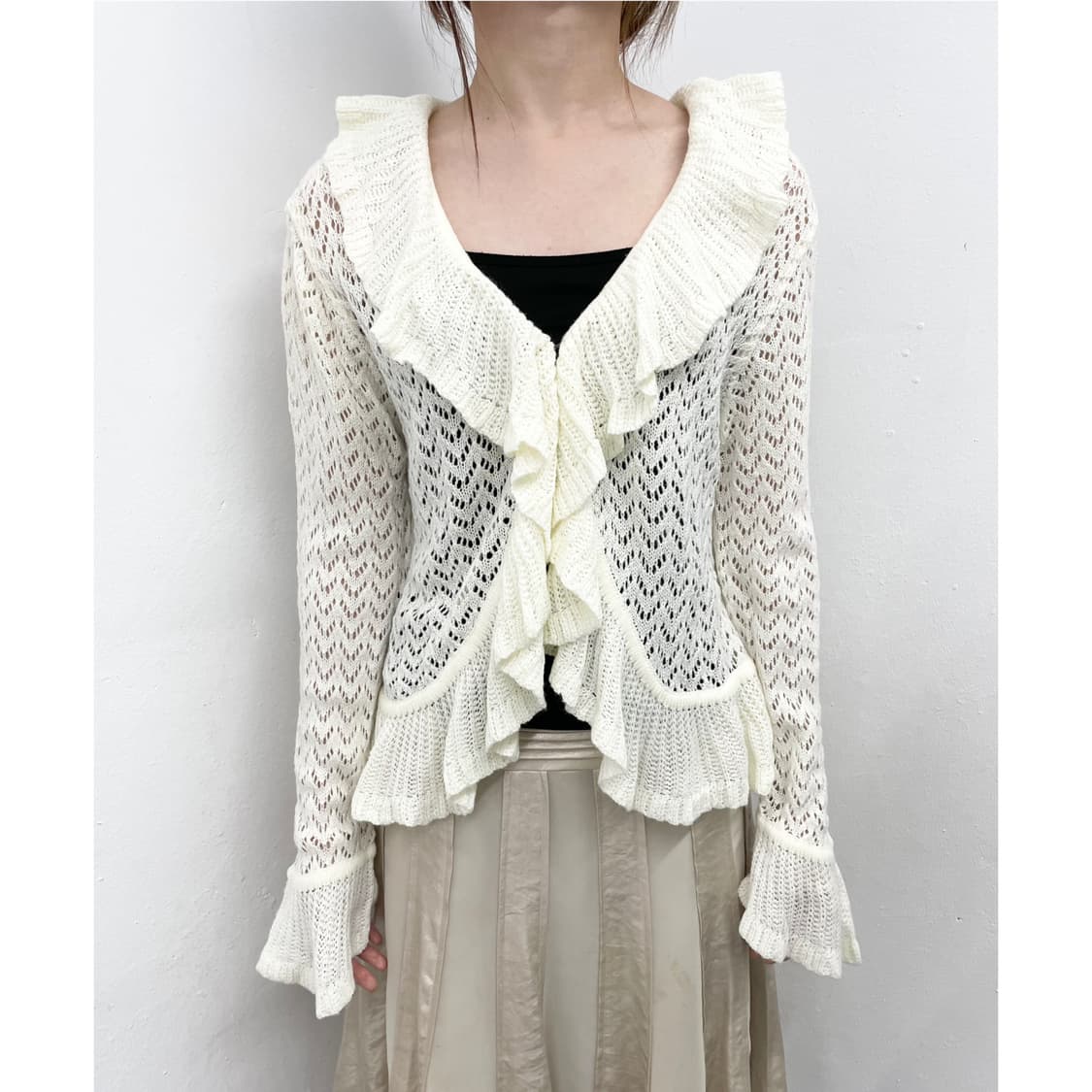 아이보리 프릴 짜임 볼레로 상품이미지1