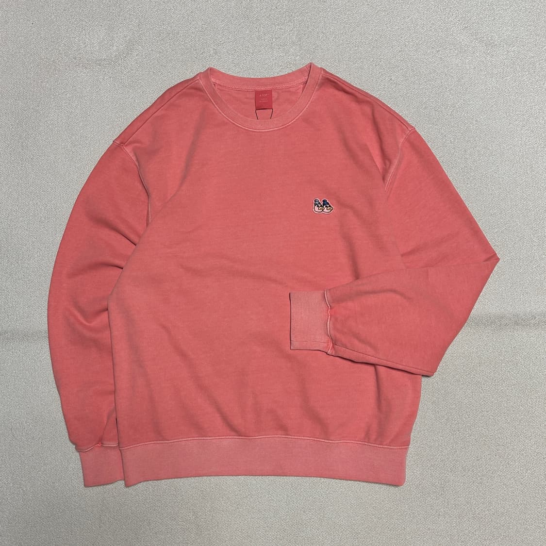 A.SOF 에이소프 덕 패치 피그먼트 스웨트셔츠 상품이미지1