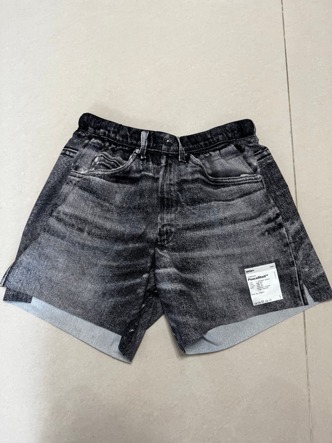 새티스파이 피스쉘 데님 쇼츠 S 블랙 상품이미지1