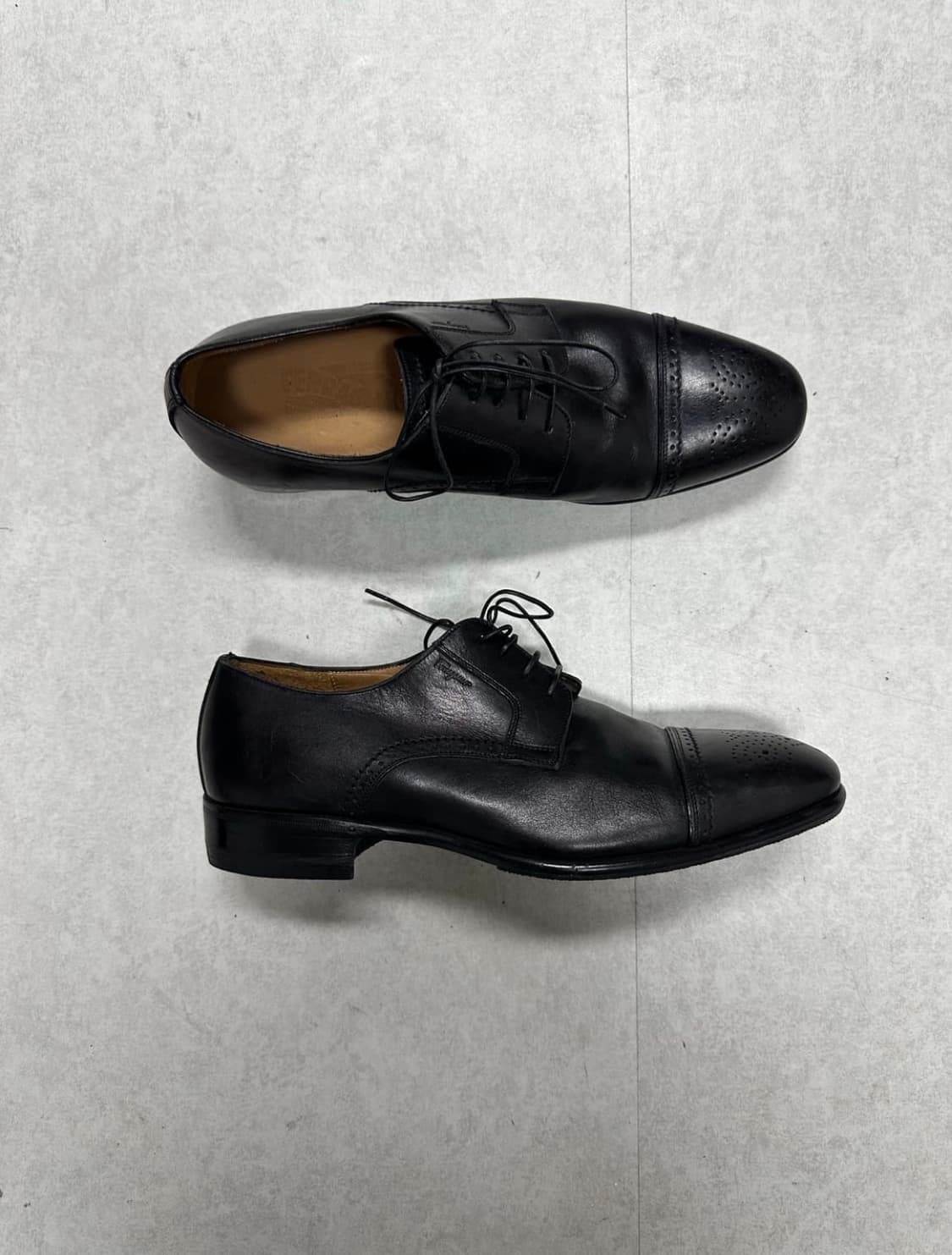 페라가모 세미 브로그 더비 상품이미지1