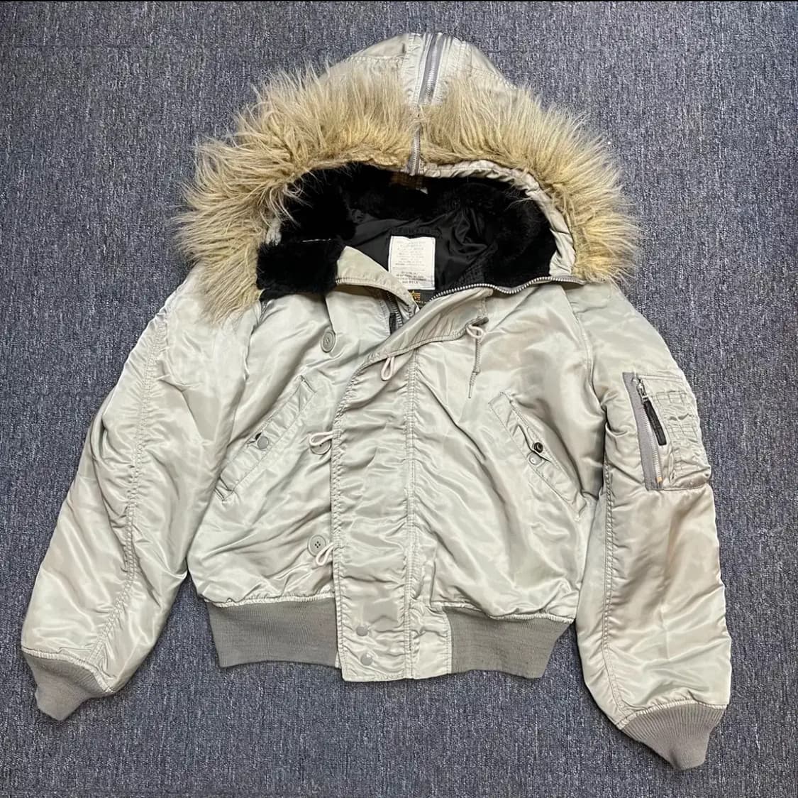 Alpha Industries 알파인더스트리 n2b 패딩 자켓 카키 상품이미지1