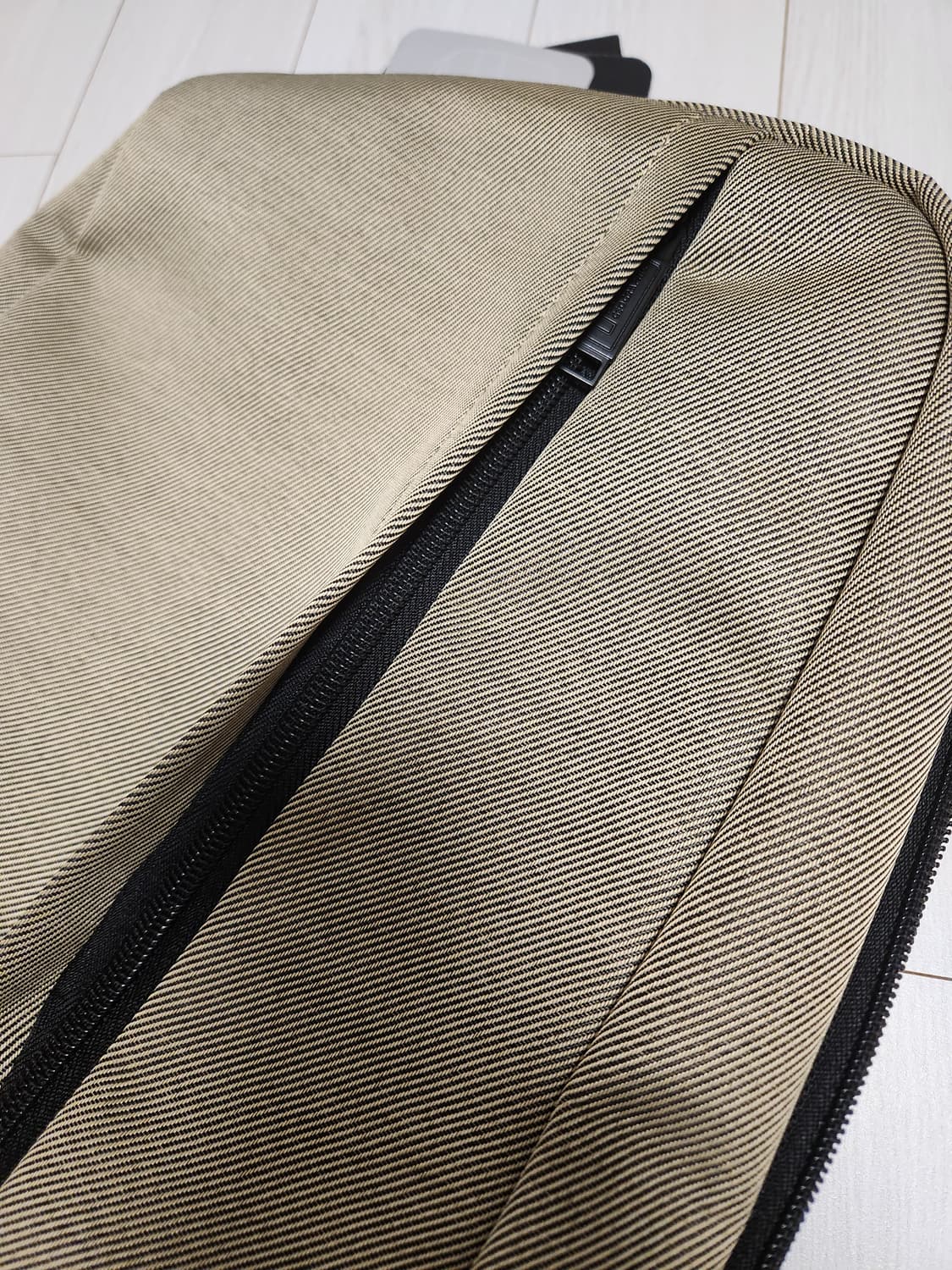 택새상품)내셔널지오그래픽 데이백 백팩 노트북 백팩

출시가260,000원 상품이미지3