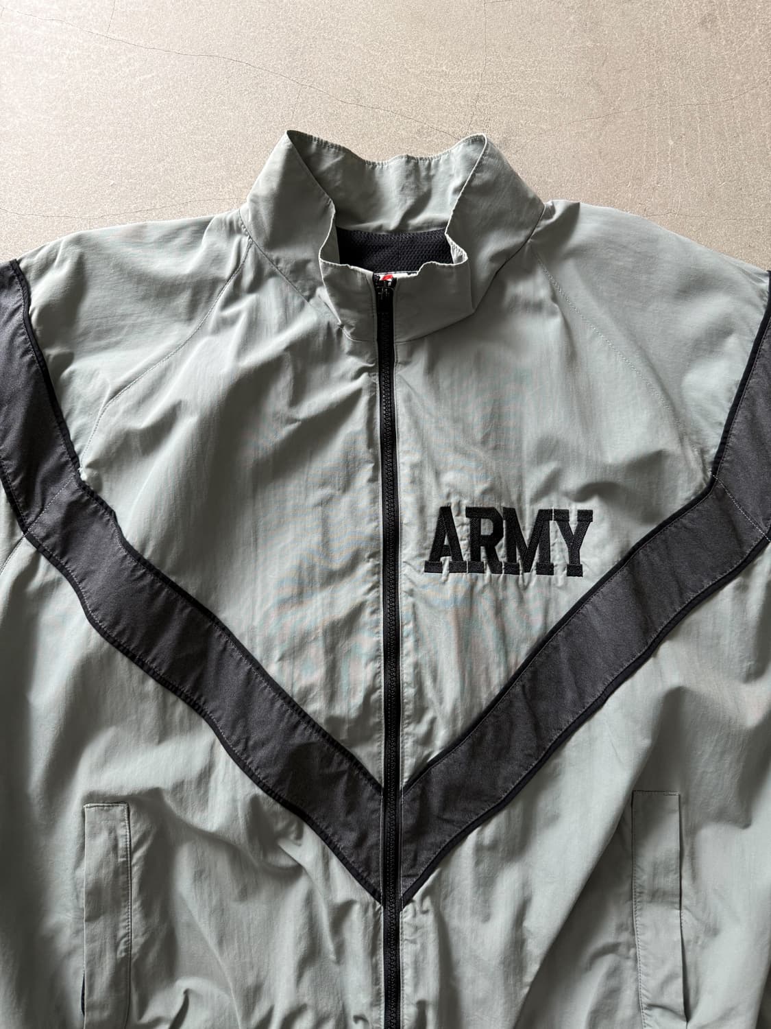 90s U.S Army IPFU Windbreaker Jacket 상품이미지3