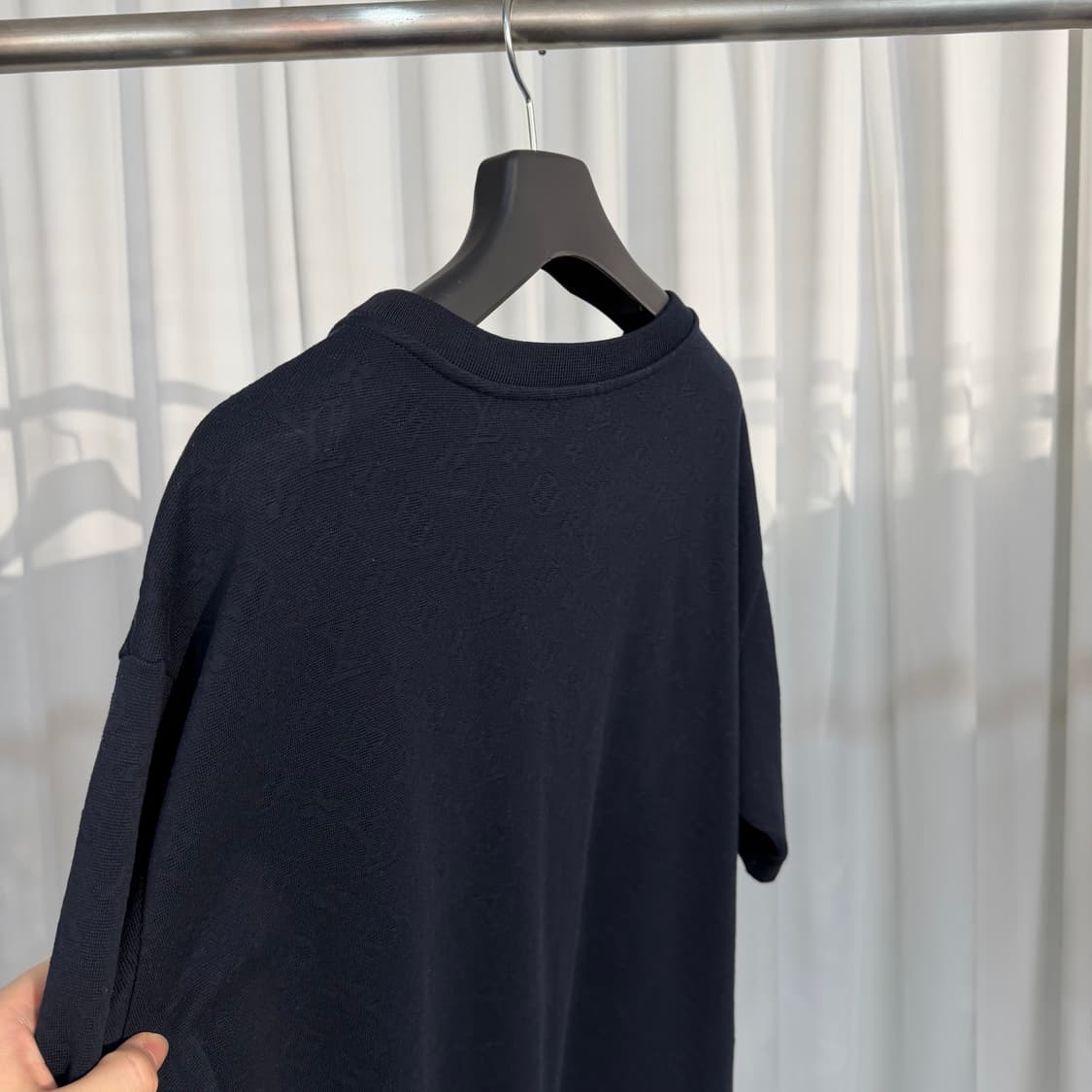 (110) 루이비통 모노그램 포켓 3D 반팔 티셔츠 4L 상품이미지4