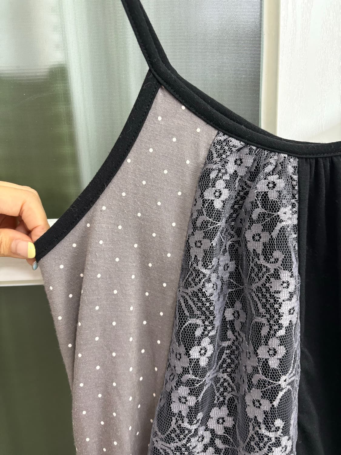 도트 레이스 슬리브리스 상품이미지3