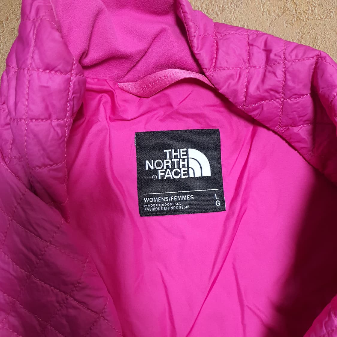 ✨ (바배) 노스페이스 우먼스 경량 패딩  상품이미지3