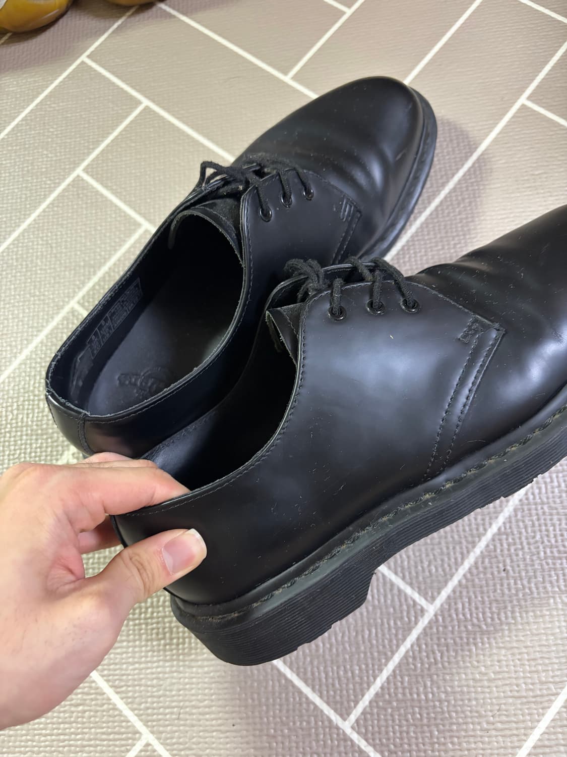 닥터마틴 1461 모노 42 상품이미지4