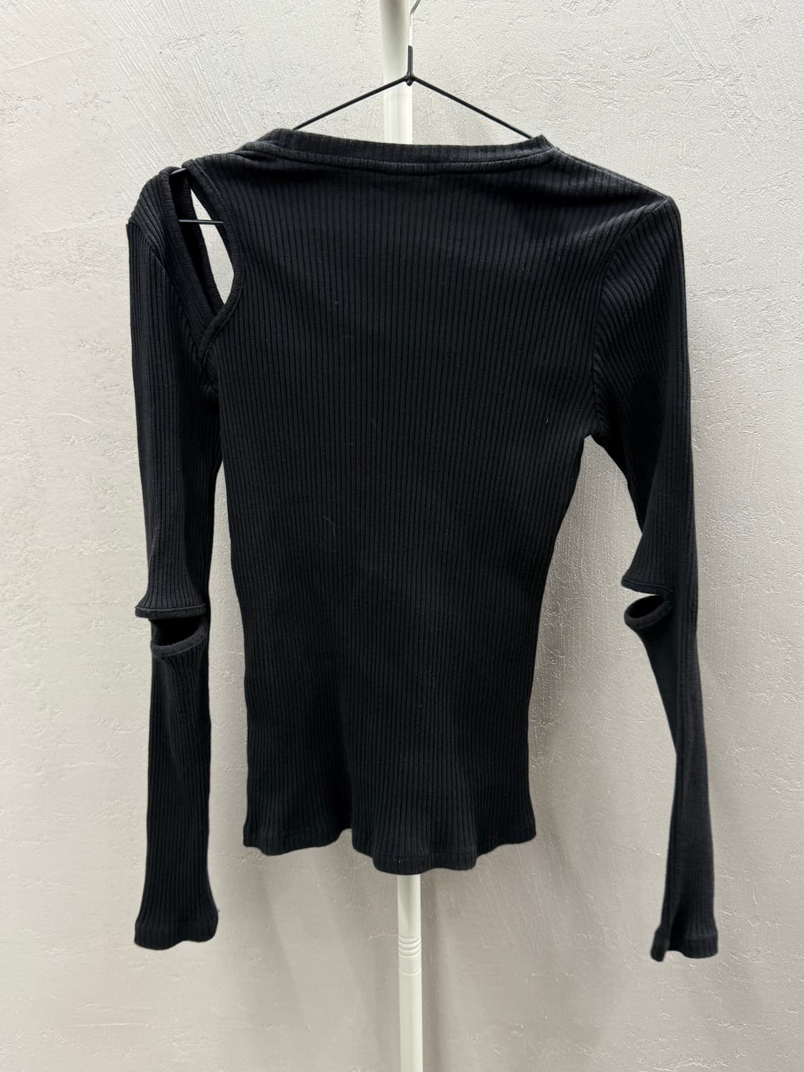 Kuho plus cut-out long sleeve t-shirt 상품이미지6