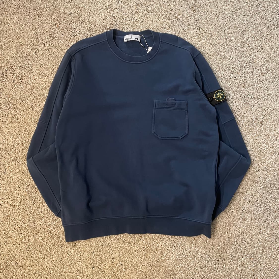 스톤아일랜드 맨투맨 상품이미지1