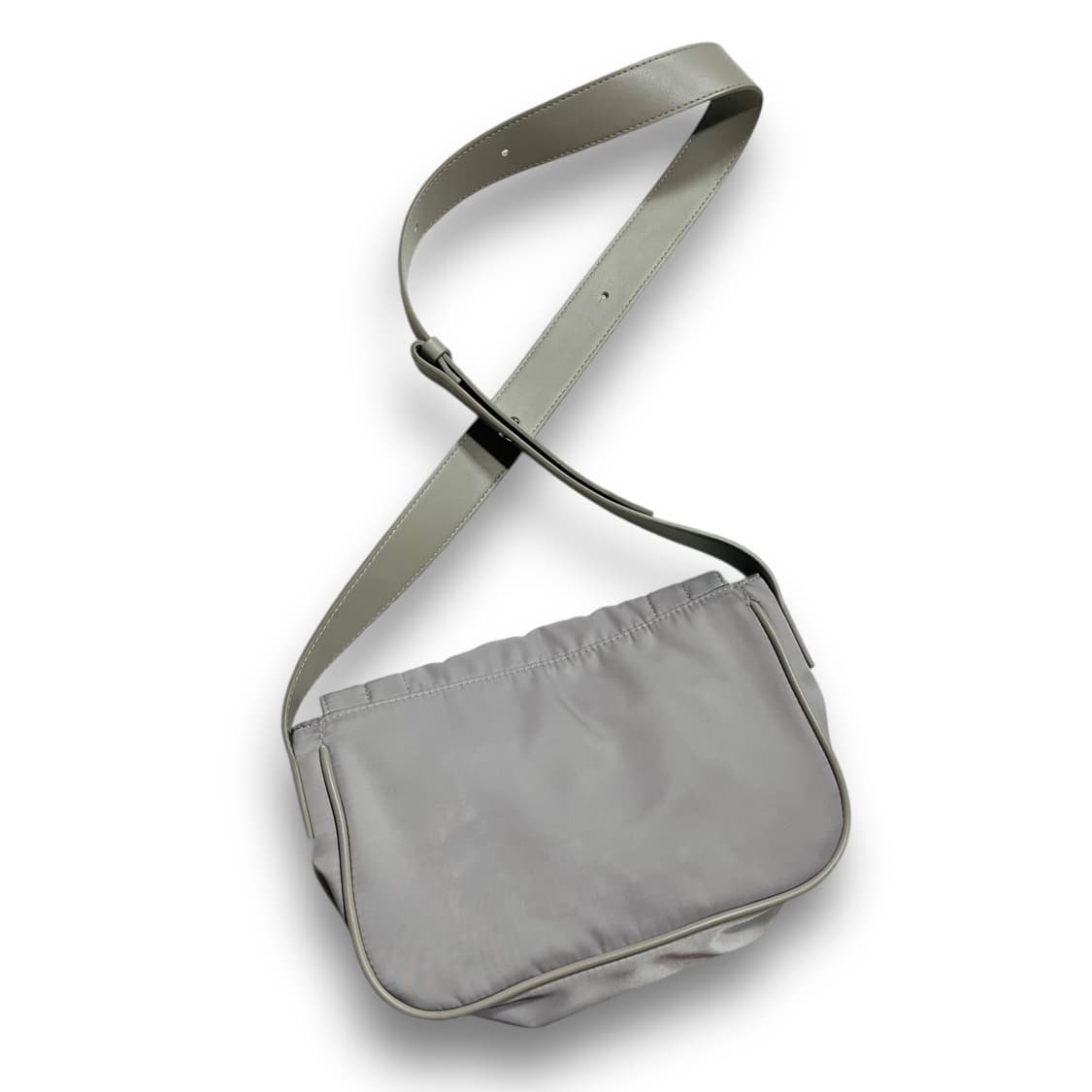 마뗑킴 미니 버클 백 라이트 그레이 숄더백 상품이미지4