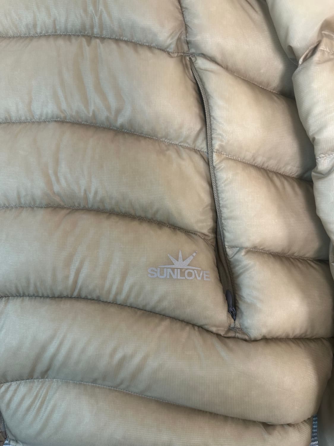 썬러브 SUNLOVE 후드 경량패딩 스톤 M 상품이미지4