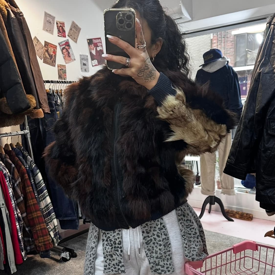 한양모피 브라운/베이지 믹스컬러 사가폭스 집업M 상품이미지8