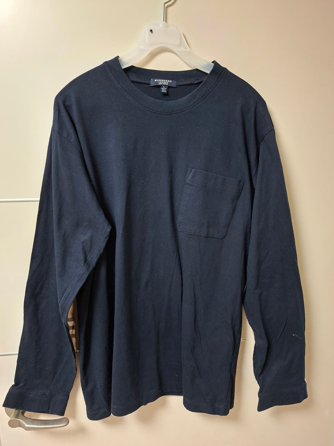 [남성] 버버리 정품 런던 포켓 긴팔티 L사이즈 상품이미지1