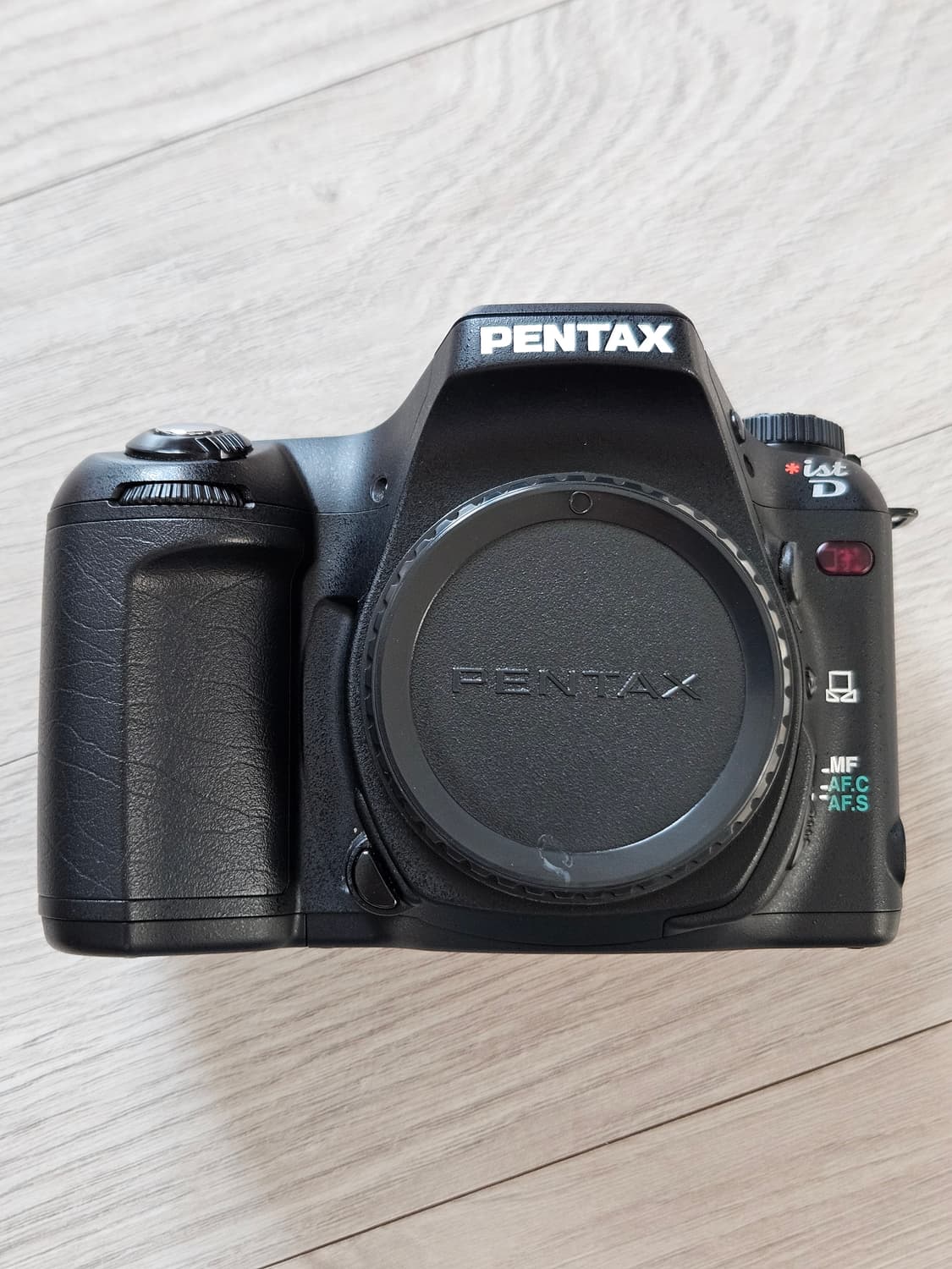 펜탁스 *ist D DSLR 카메라 블랙 상품이미지1