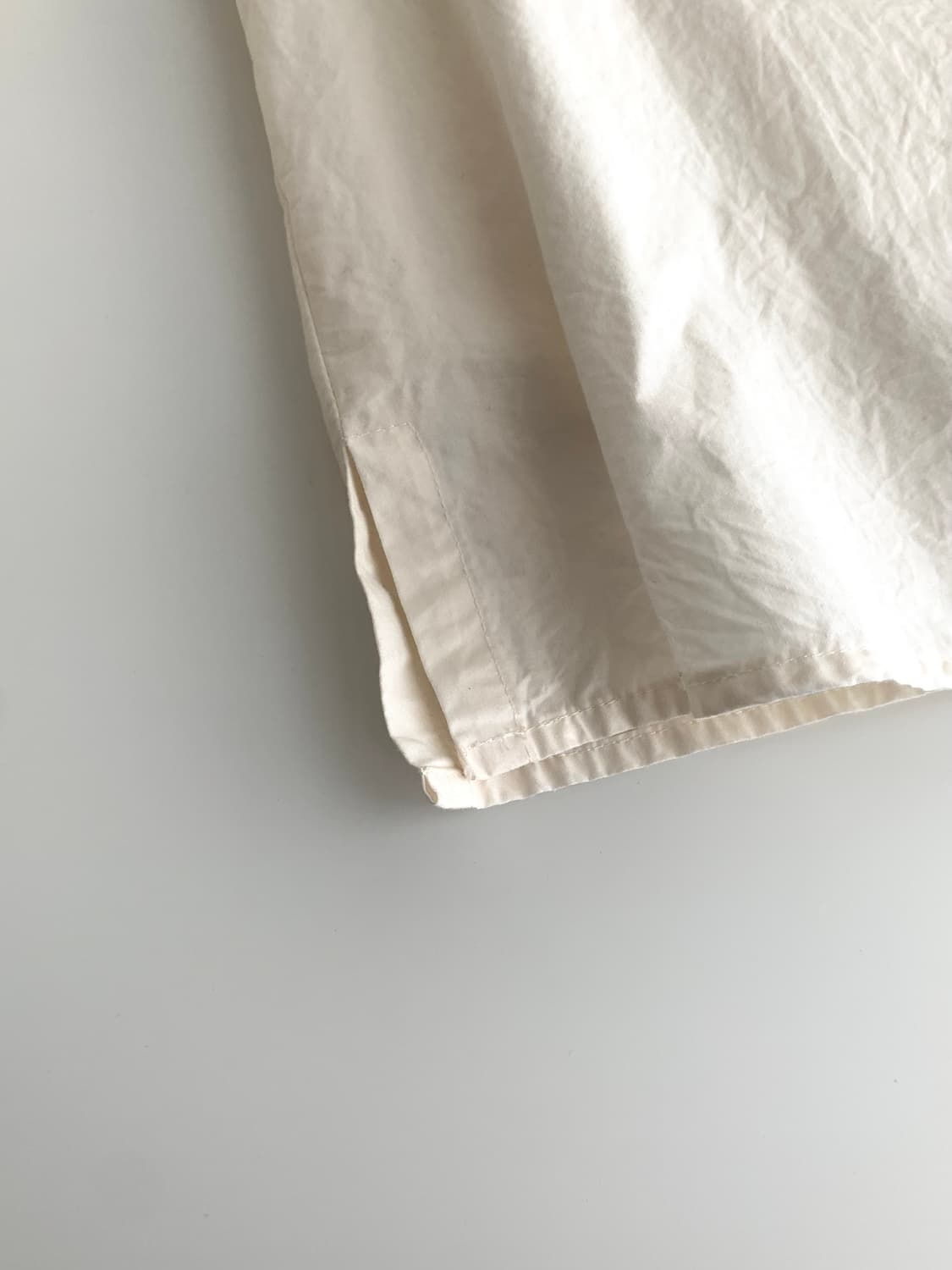 Nothing written 낫띵리튼 케이크 셔링 블라우스 상품이미지8