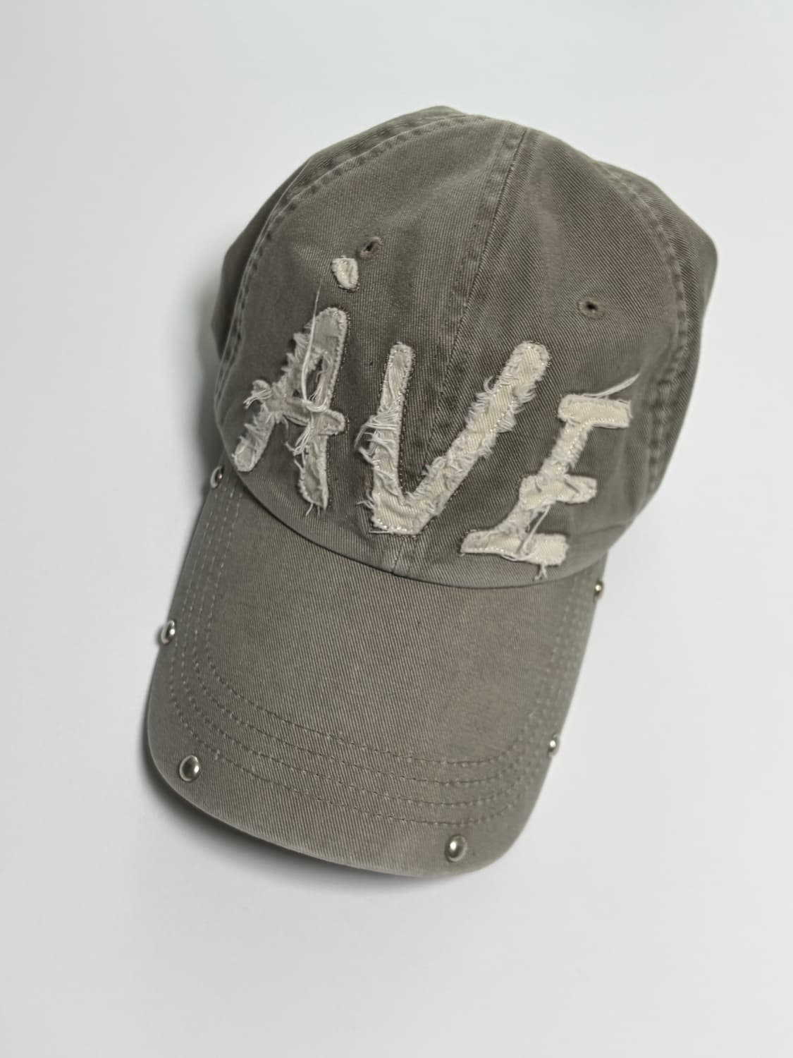 아비에무아 빈티지 리벳캡 카키 거의새상품 상품이미지1