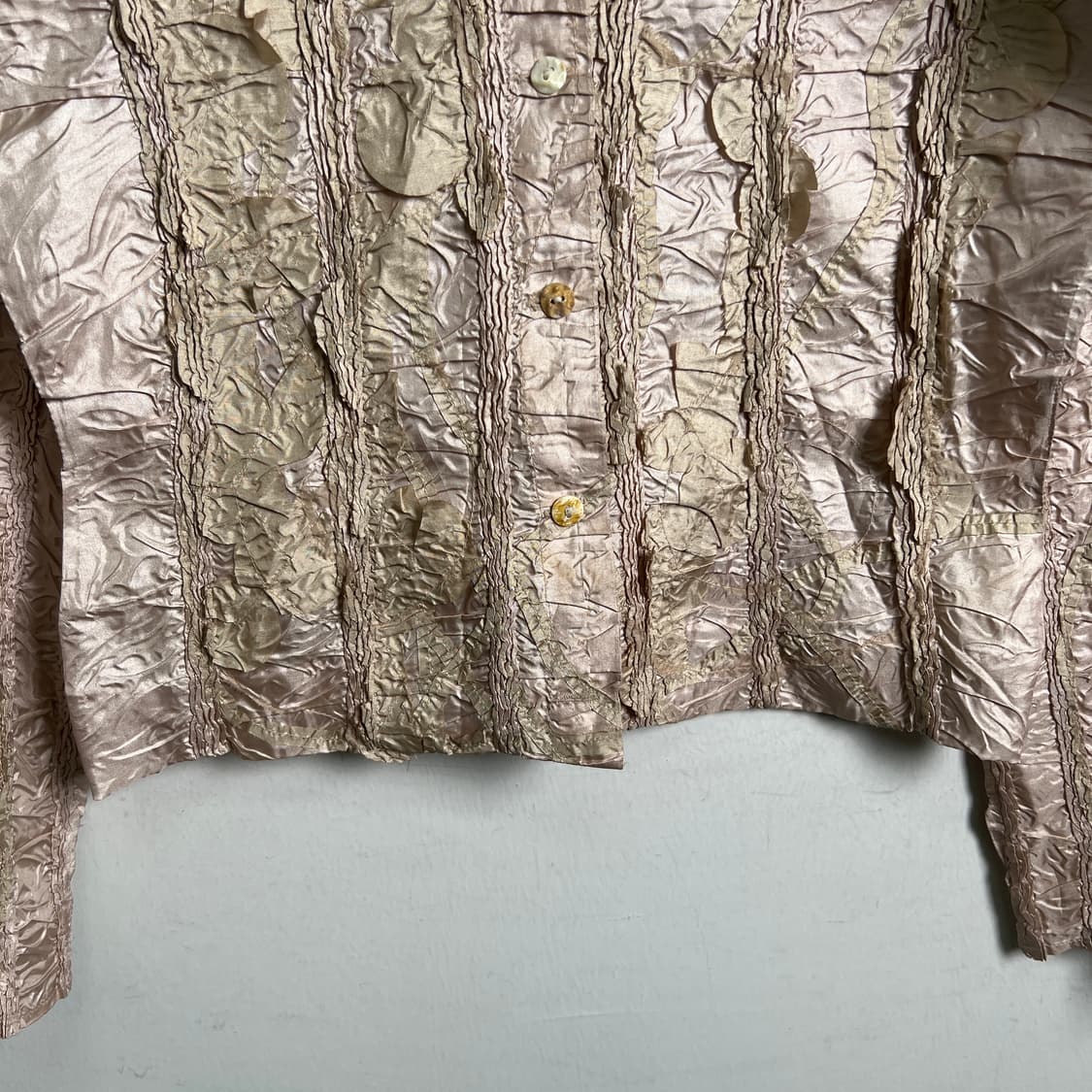 히시누마 요시키 플리츠 셔링 디테일 패턴 셔츠  상품이미지5