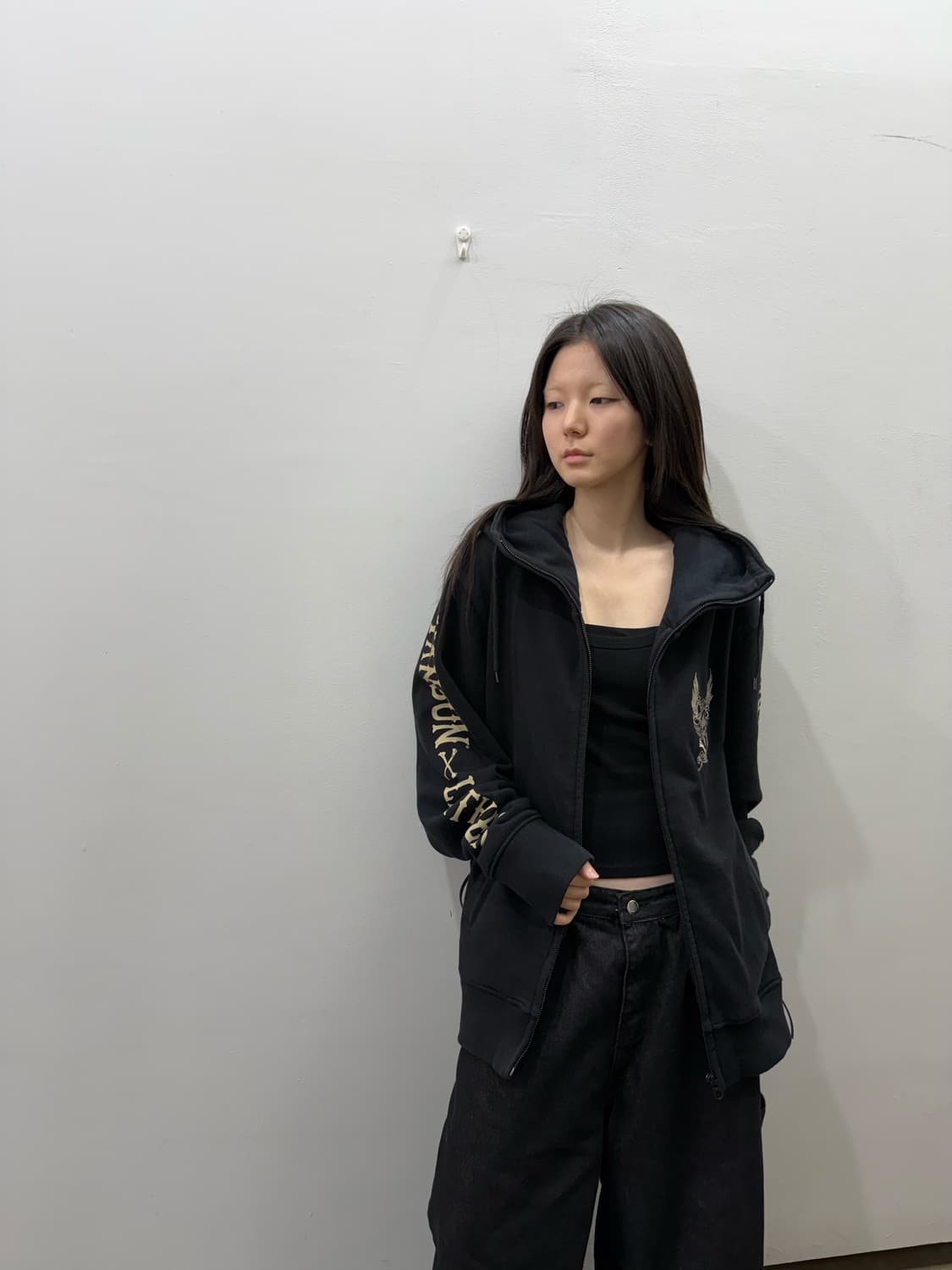 밴슨 오버핏 사이즈 아일렛 디테일 후드집업 상품이미지6