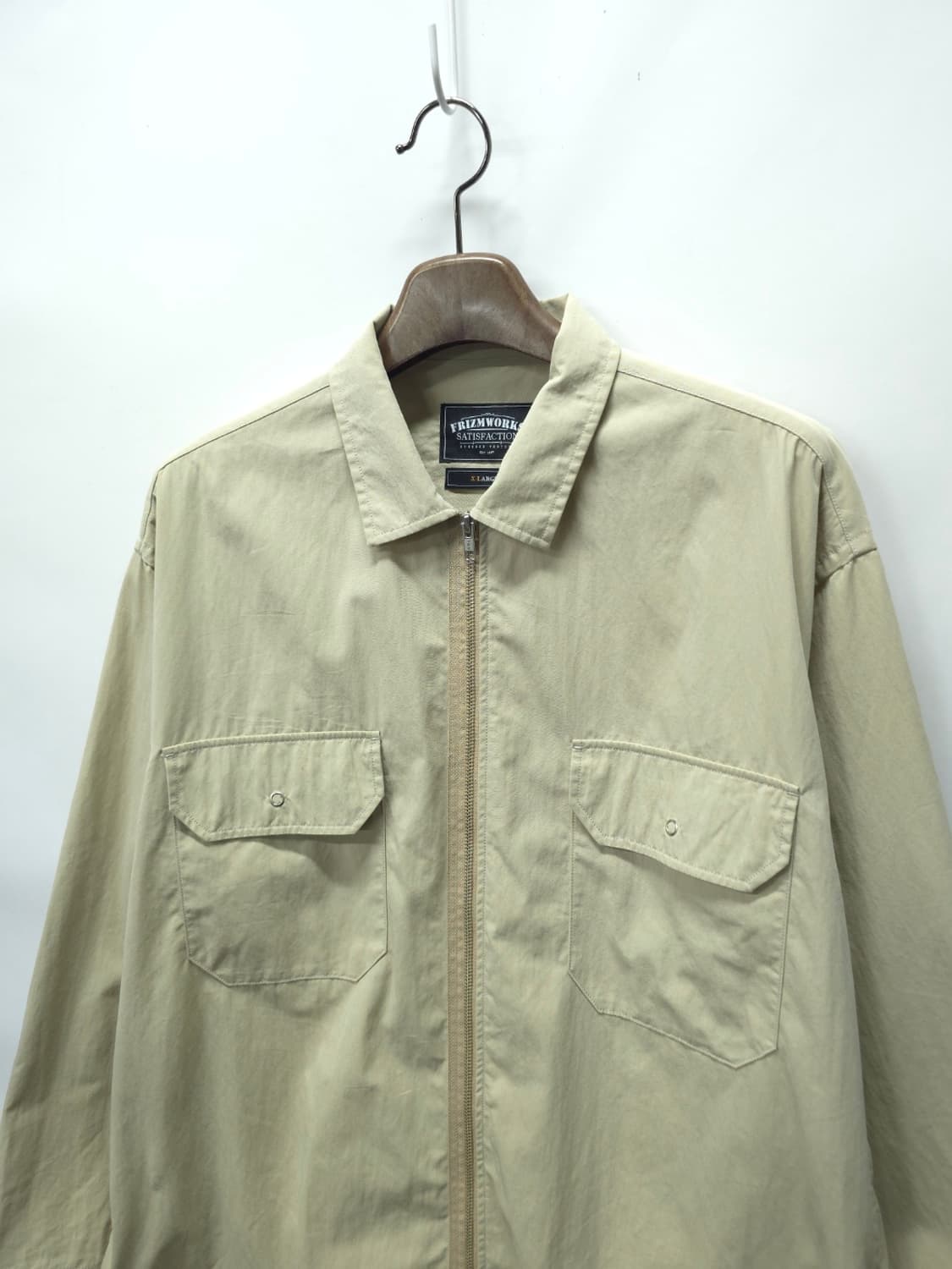 프리즘웍스 오버핏 베이지 셔츠자켓 (105~110) 상품이미지2