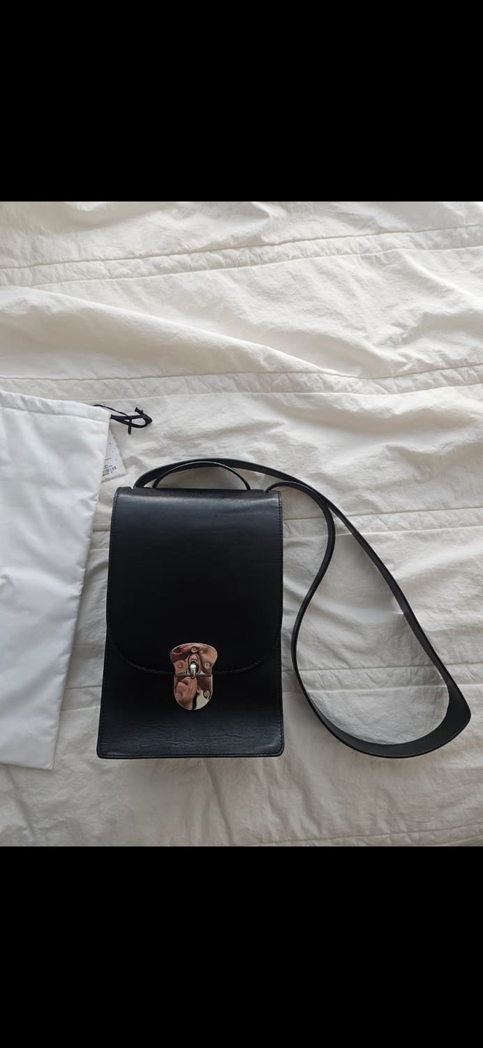 르메르 버티컬백  lemaire 상품이미지1