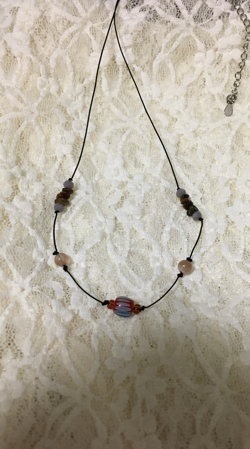 원석 비즈 끈목걸이 상품이미지1