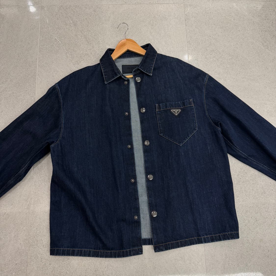 프라다 로고 데님자켓 상품이미지1