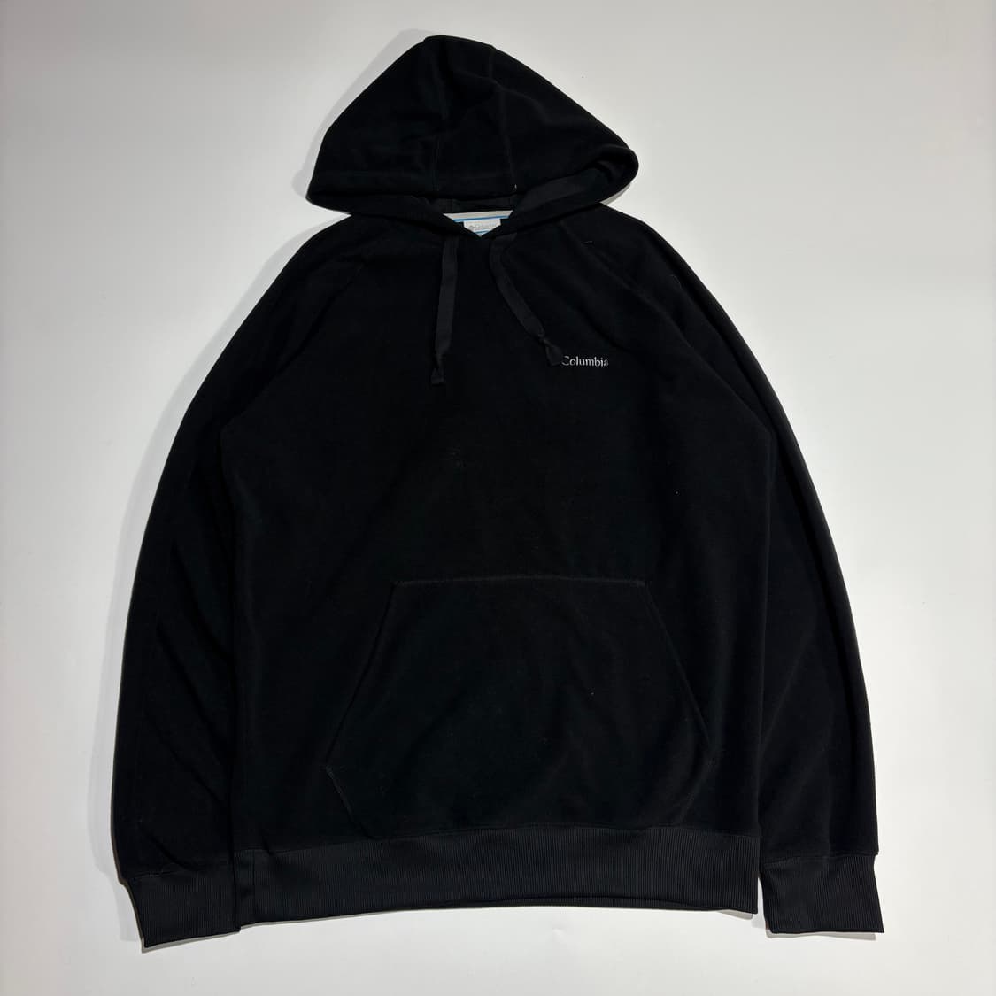 컬럼비아 블랙 벨벳 로고 후드티 상품이미지1