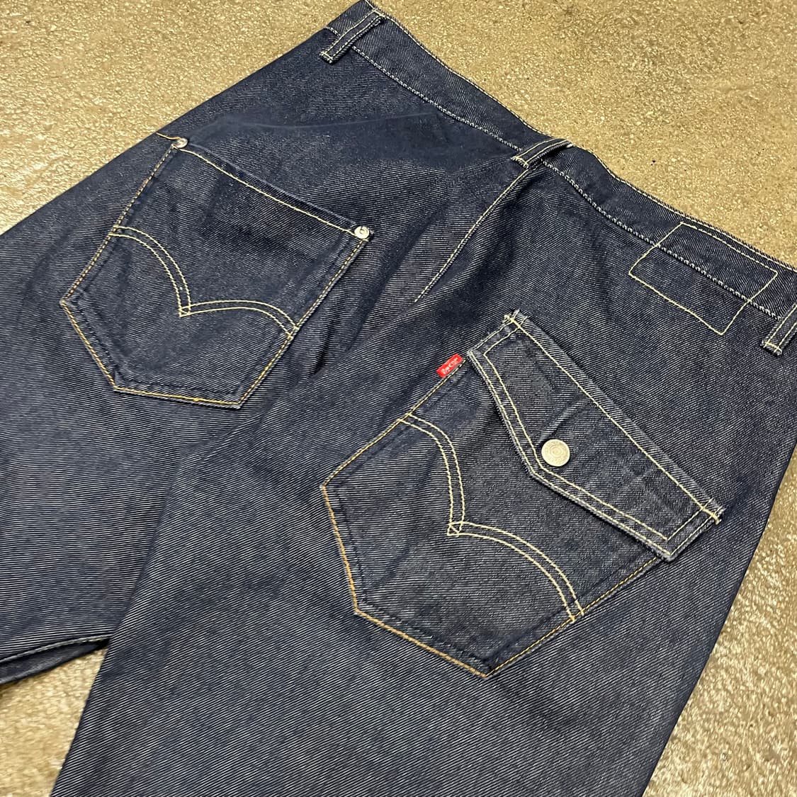 00s 리바이스 루즈핏 엔지니어드진 (32“) 상품이미지3