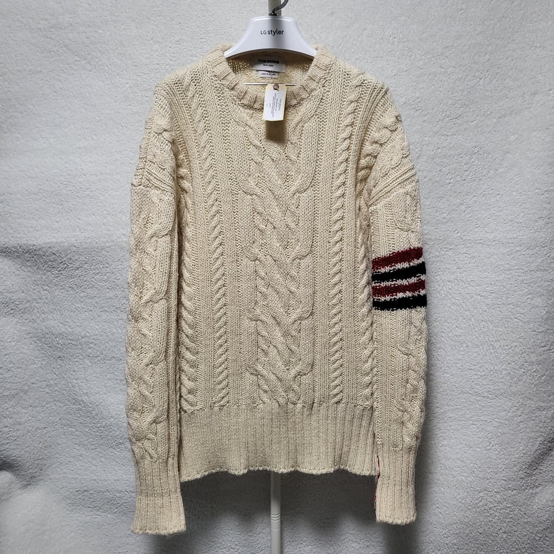 [정품] 5 / 톰브라운 사선완장 도네갈 아란케이블 니트  상품이미지1