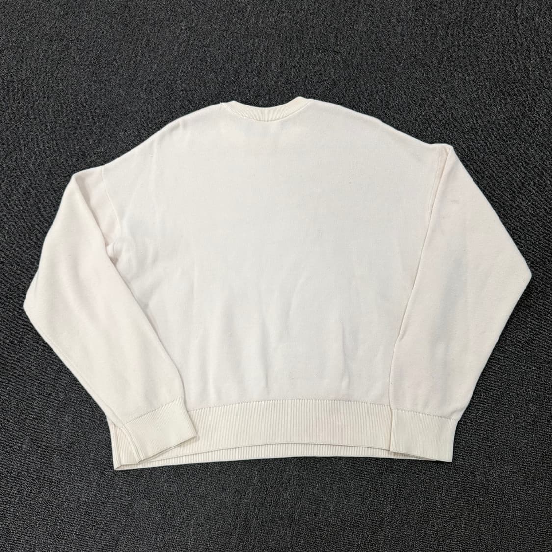 칼하트wip 하트로고 니트 상품이미지5