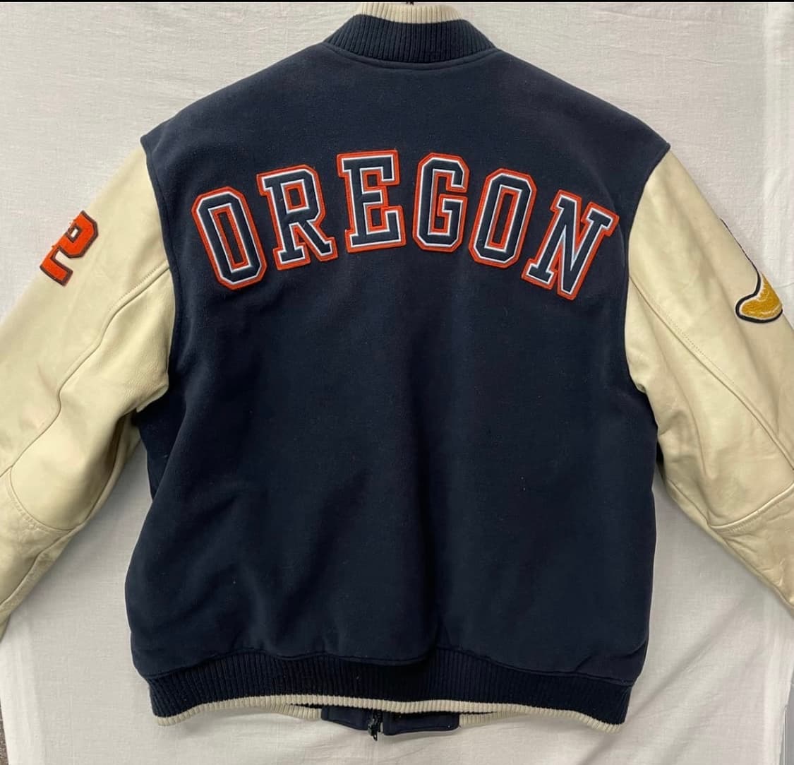 나이키 암레더 바시티 자켓 상품이미지2