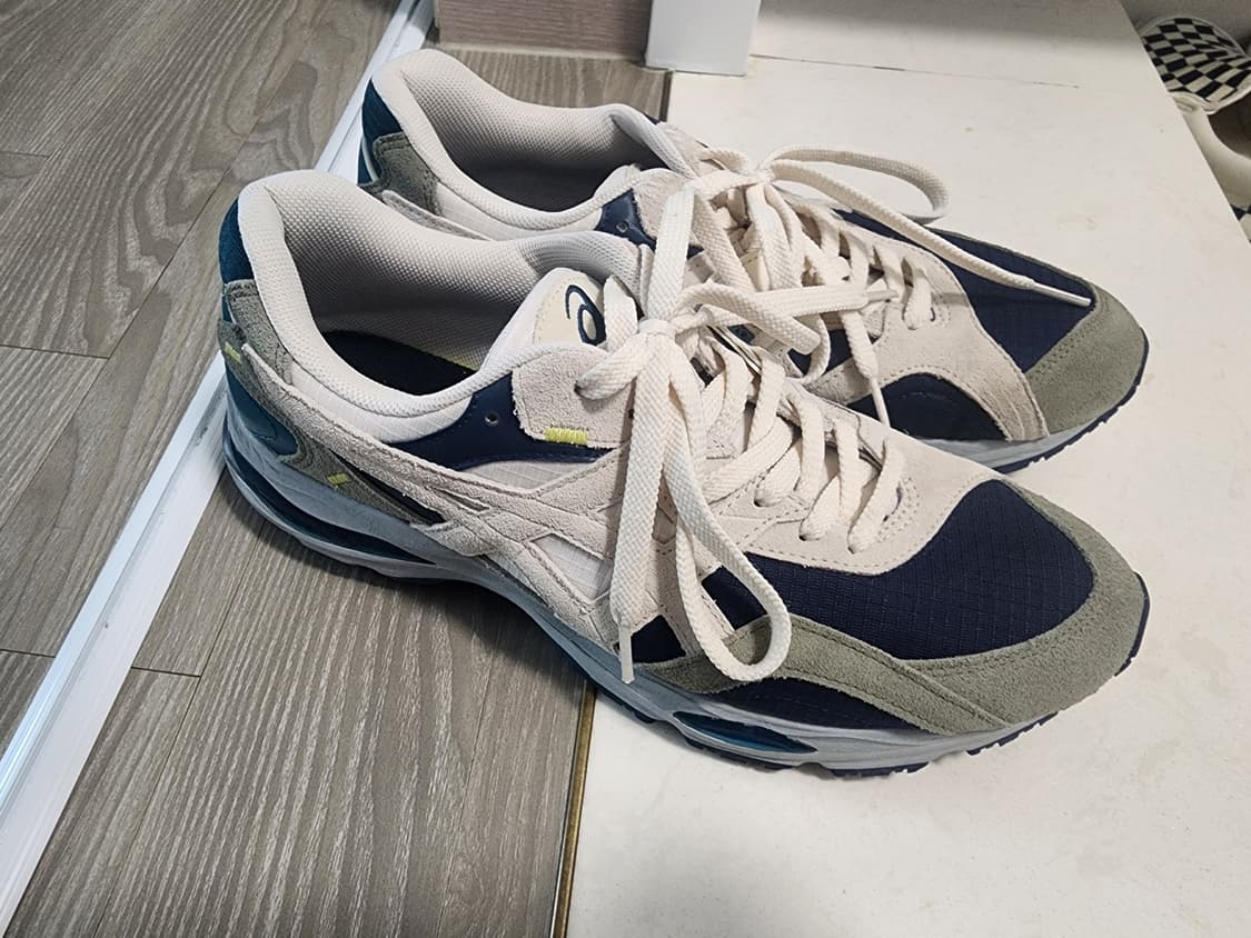 아식스 282.5 사이즈 상품이미지1