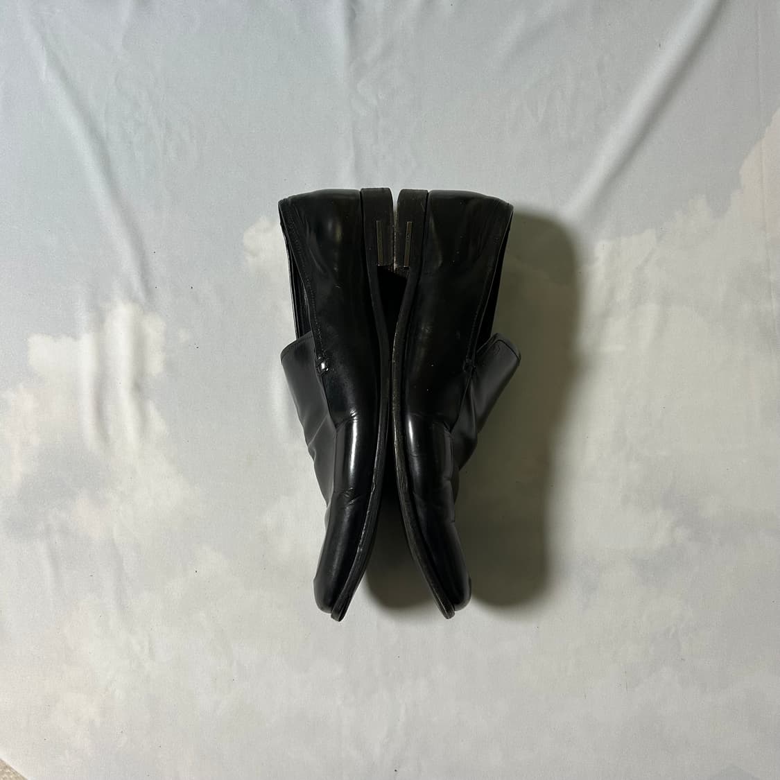 Prada slip on loafers 상품이미지4