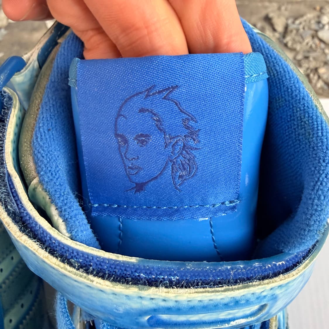 제레미 스콧 x 아디다스 블루 하이탑 상품이미지6