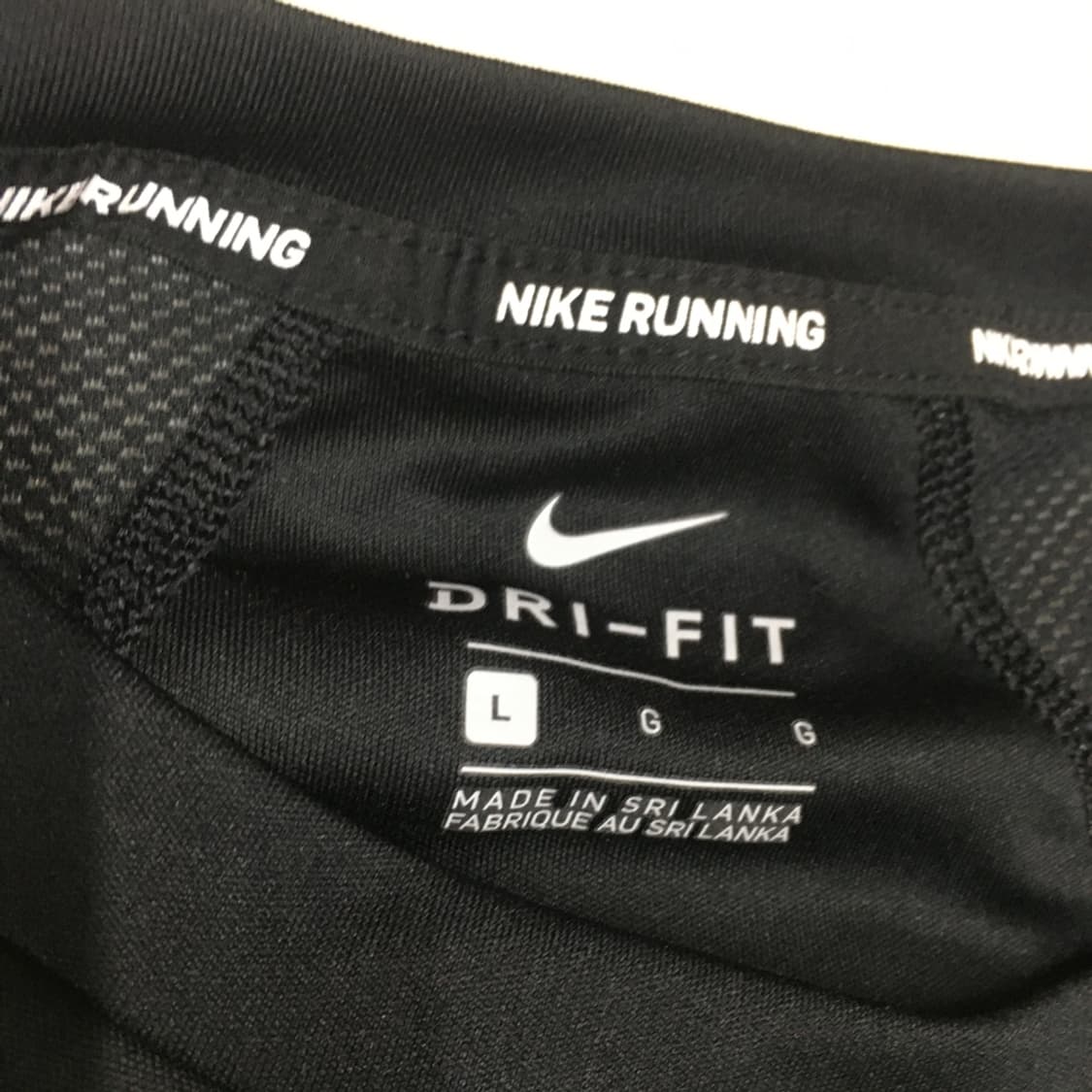 나이키 여성 드라이핏 롱슬리브 DD10 상품이미지3