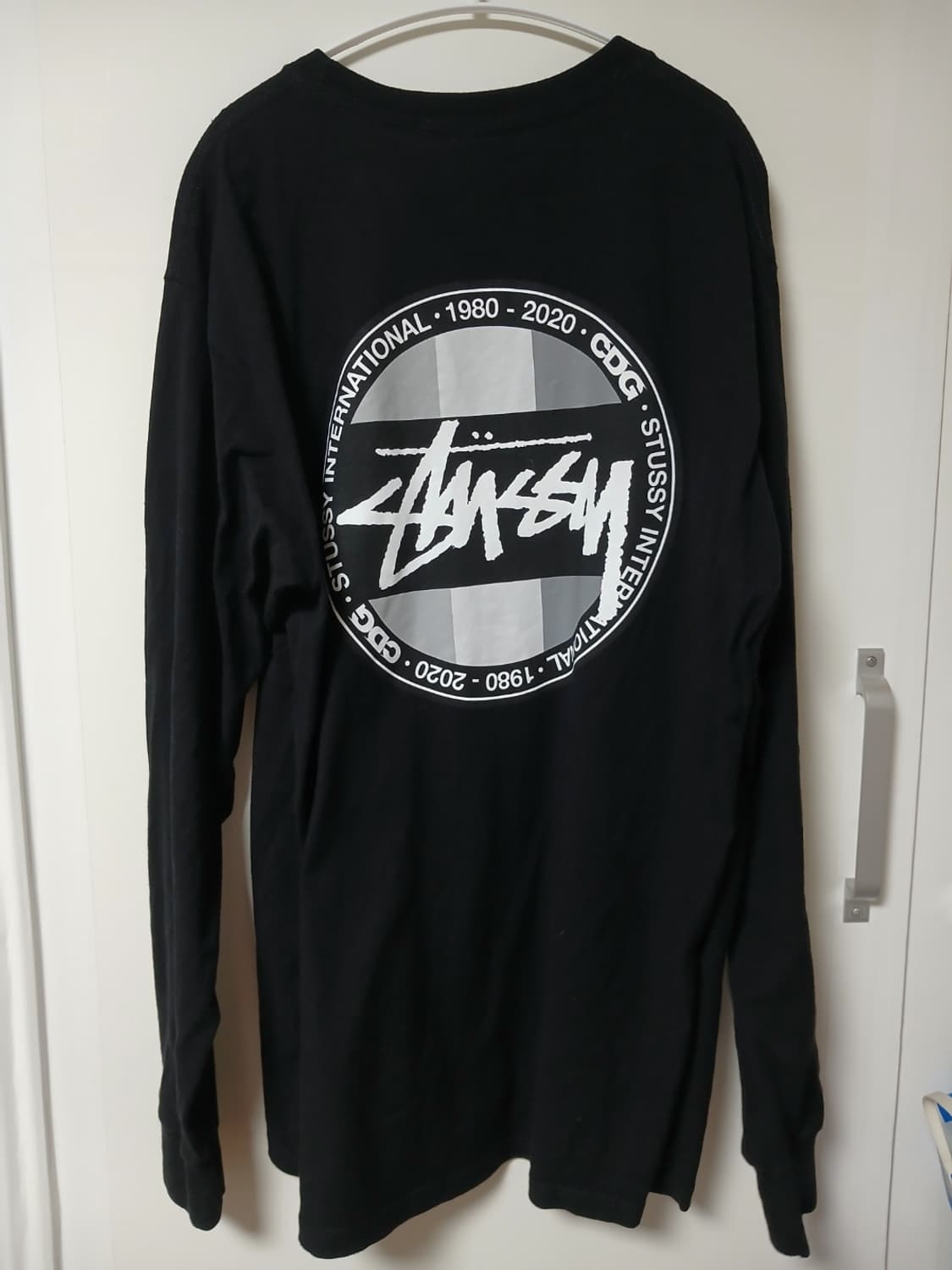 스투시 x CDG 닷 롱슬리브 티셔츠 블랙 상품이미지2