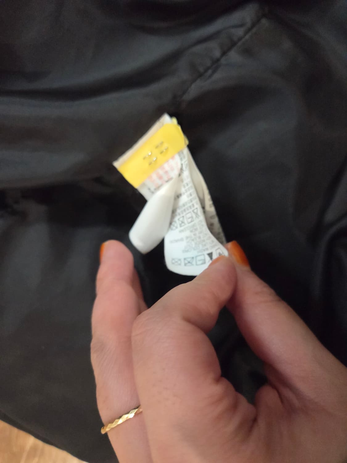 게스 롱패딩 판매합니다~ 상품이미지4