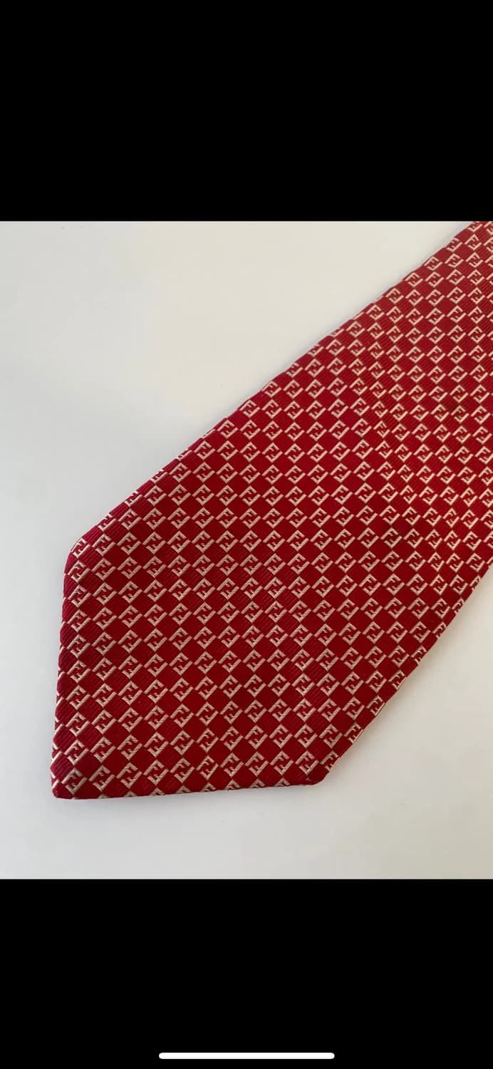 팬디 FF 로고 패턴 레드 실크 넥타이 상품이미지5