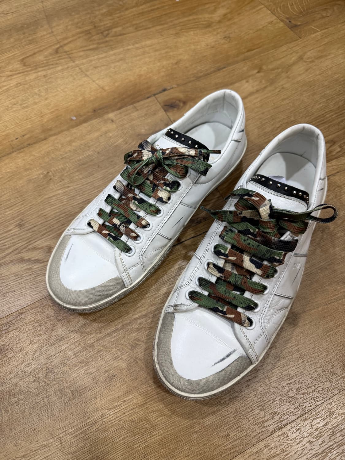 생로랑 16SS 서프 카모 스니커즈  상품이미지1