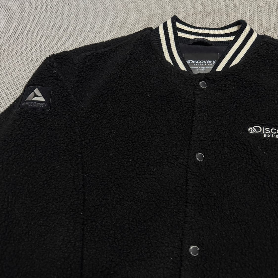 디스커버리 익스페디션 뽀글이 바시티 자켓 상품이미지2