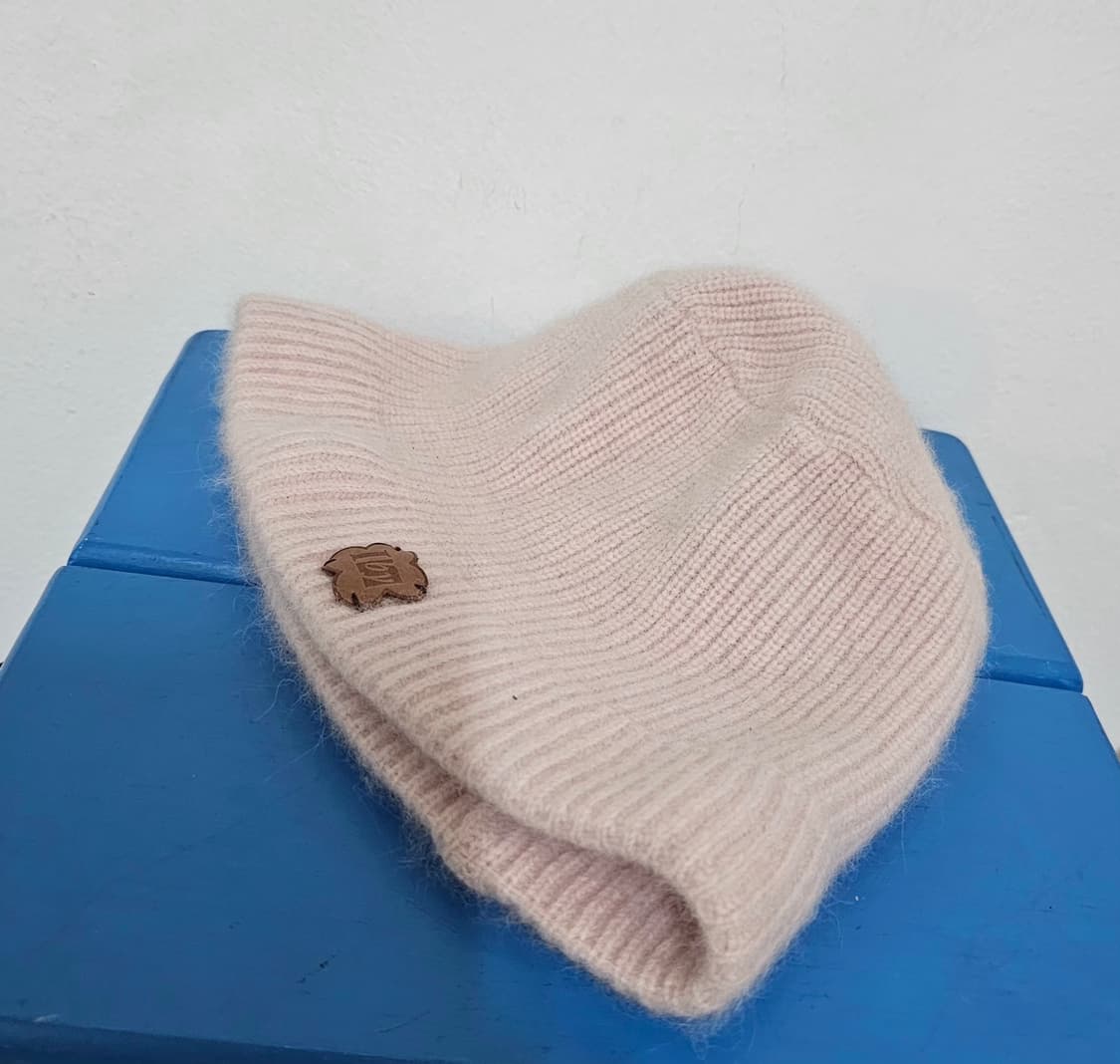 Ines by 일본산 양모 앙고라 연핑크 비니  상태좋음 상품이미지1