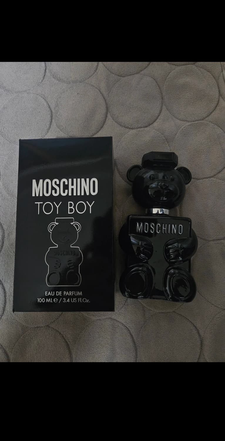 모스키노 토이보이 오드 퍼퓸 100ml 상품이미지2