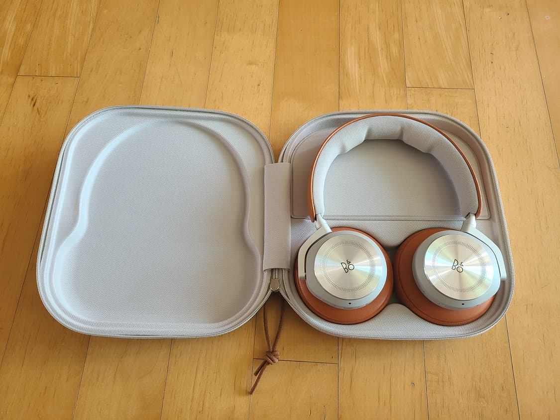 뱅앤올룹슨 Beoplay HX 팀버 무선 헤드폰 상품이미지8