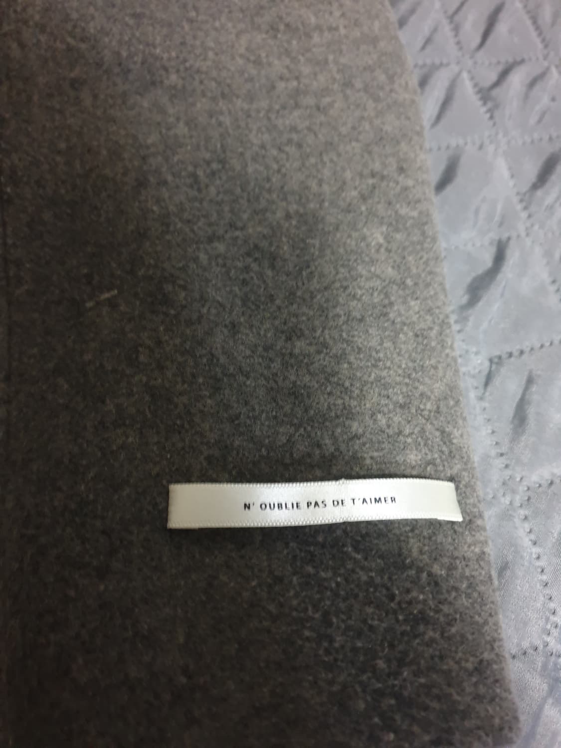 디자인바이영민 클래식 울혼방 안감실크 맥시 롱코트 오트밀 (F) 상품이미지3