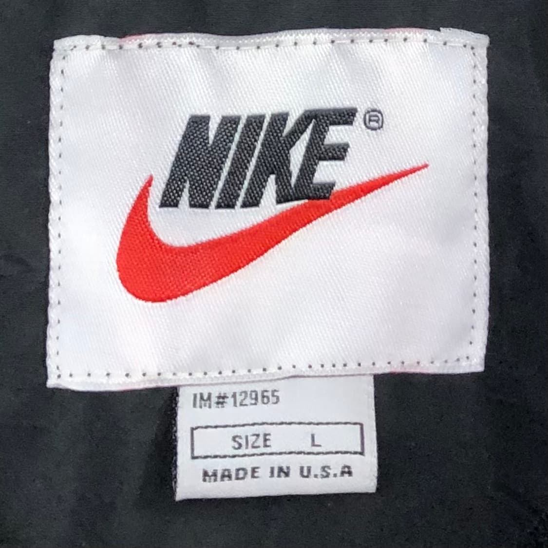 105 나이키 블랙 스우시 웜업 상품이미지3