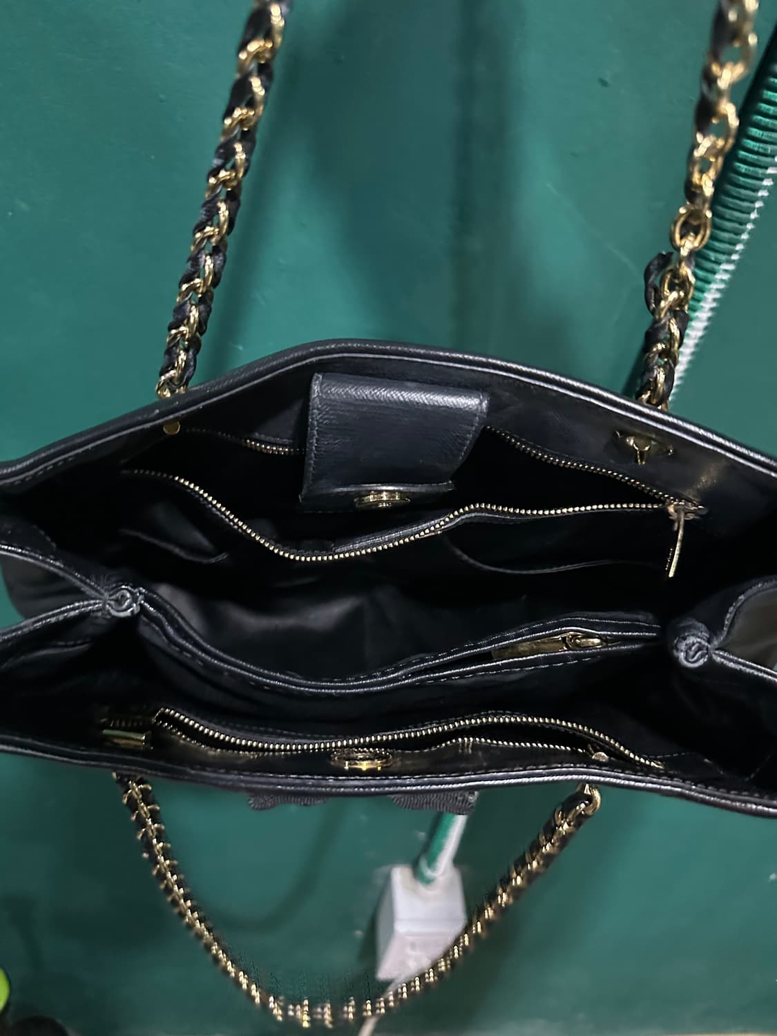 페레가모 가죽 체인숄더백 상품이미지6