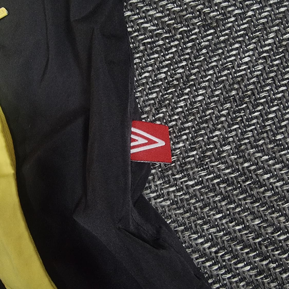 엄브로 잉글랜드 국대 올드스쿨 바람막이 상품이미지6