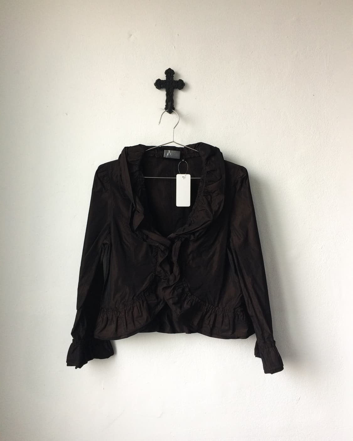 Glossy ruffle jacket 상품이미지2